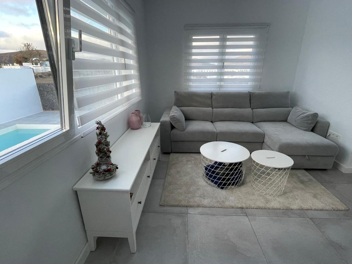 Villa Vulcano Uga ภายนอก รูปภาพ