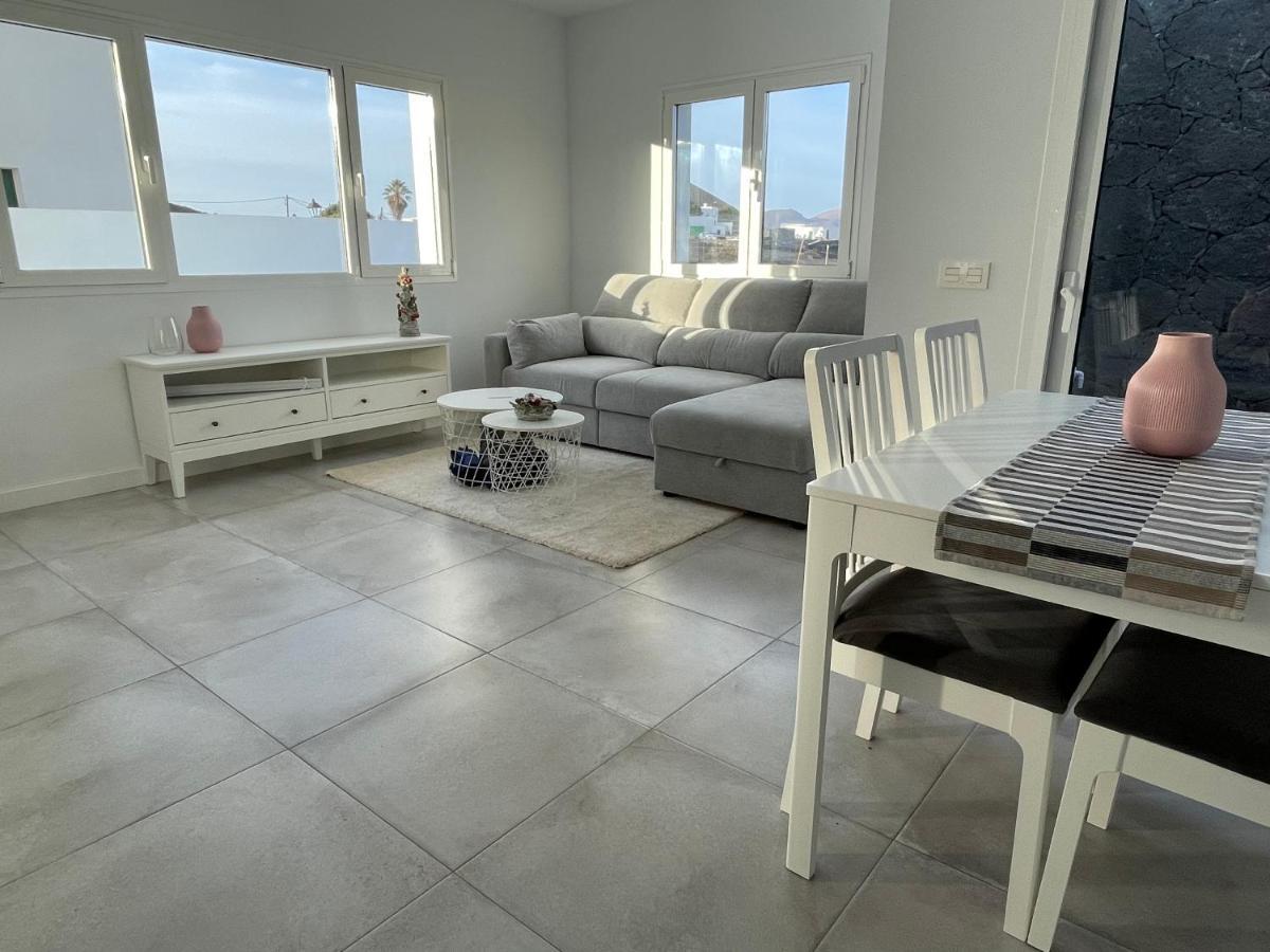 Villa Vulcano Uga ภายนอก รูปภาพ