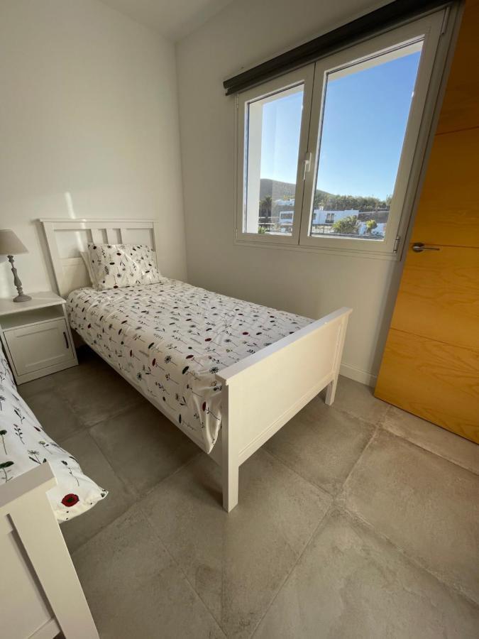 Villa Vulcano Uga ภายนอก รูปภาพ